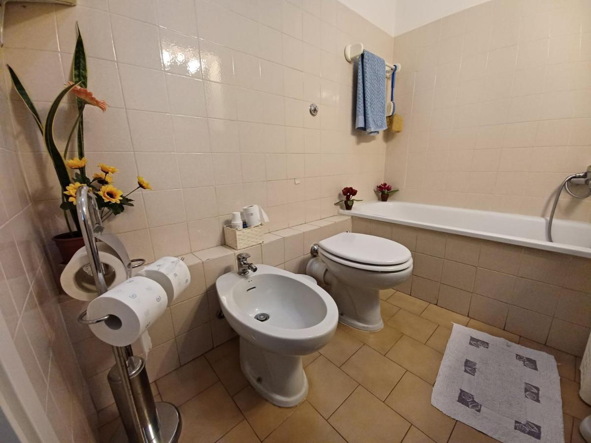 Appartamento A Prato "Gesi" Holiday House Buitenkant foto
